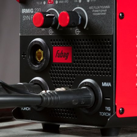 Полуавтомат сварочный FUBAG IRMIG 220 SYN FLUX в Брянске фото