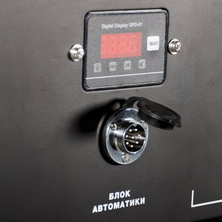 Бензиновый генератор с электростартером и коннектором автоматики FUBAG BS 7500 A ES в Брянске фото